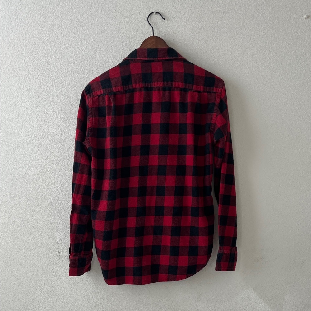 Uniqlo Men's Red and Black Checked Shirt - Picture 2 of 5